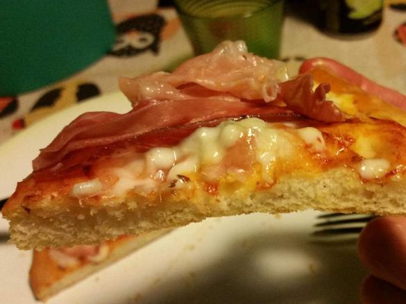 Pizza soffice con lievito di birra 