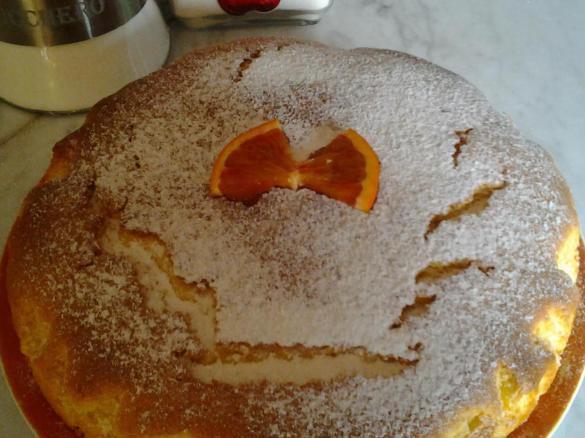 TORTA DI ARANCE E MANDORLE