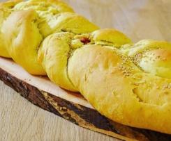 Treccia di pan brioche farcita