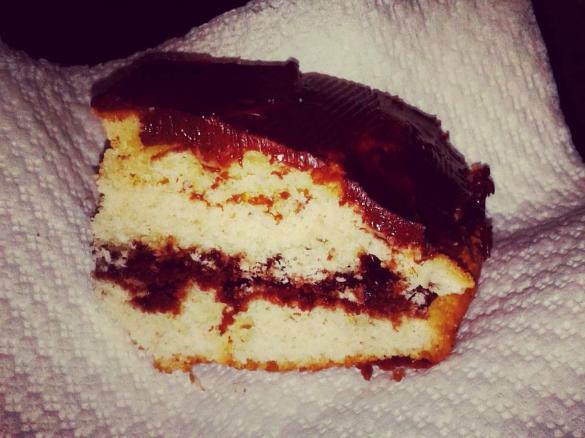 Torta sfiziosa allo yogurt con nutella