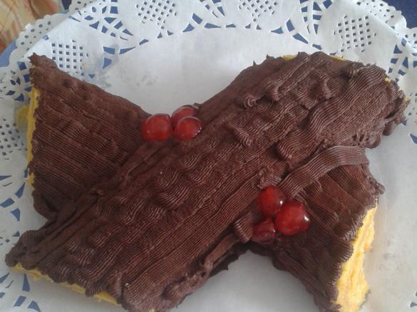 Tronchetto di Natale con crema all'arancia