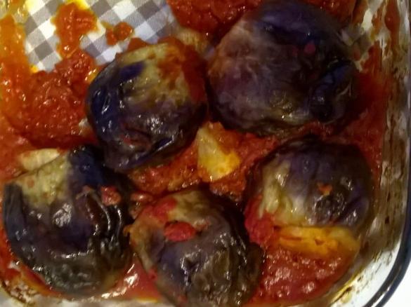 Melenzanine ripiene alla siciliana