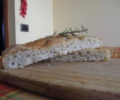 Focaccia al baccalà e rosmarino