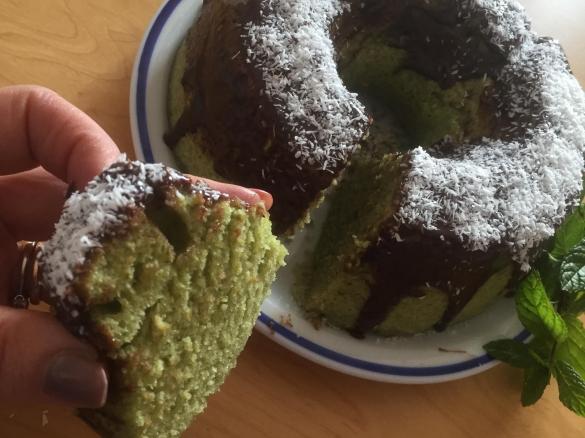 Ciambella cocco e menta fresca cotta a Varoma