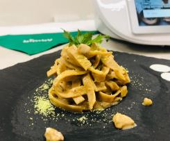 Tagliatelle risottate d'autunno con funghi e castagne