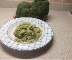 Pasta risottata con broccoli e acciughe