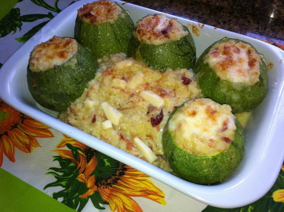 Zucchine ripiene di risotto saporito!
