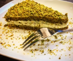 Torta con dacquoise pistacchiosa (contest torte veloci)