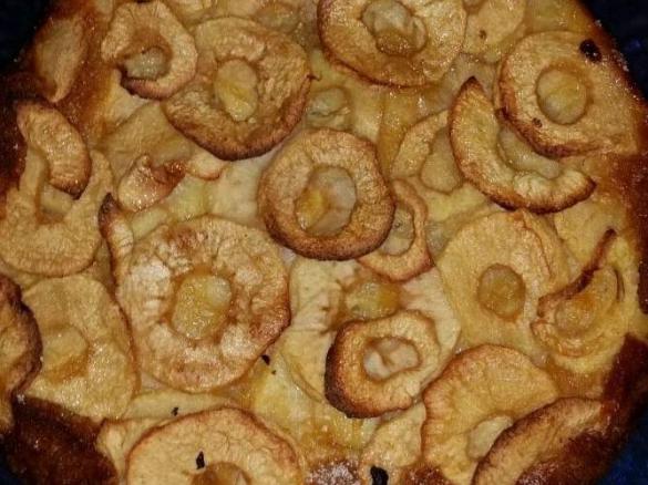 Torta di mele di mamma ( poca torta tante mele)