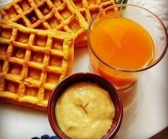 Waffel(o pancakes) alla Zucca con Curd alle Mele Speziata e Succo di Zucca e Mele