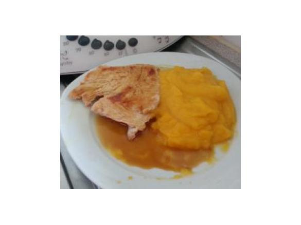 Puré di zucca,carne(tacchino)