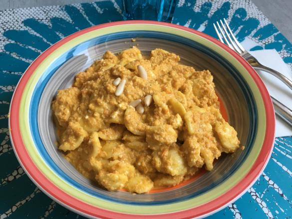 Orecchiette al pesto di carote