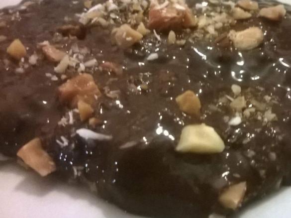 Budino di tapioca, cacao e mandorle