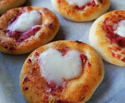 Pizzette morbide . Ricetta Imma Piccariello