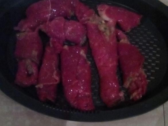 Involtini di carne di cavallo  con contorno di patate 