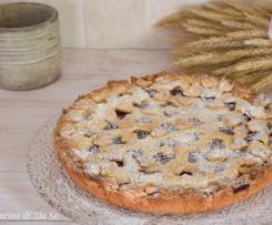 Crostata con crema e confettura