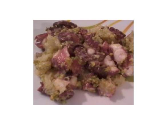 Insalata di polpo con pesto di pistacchi