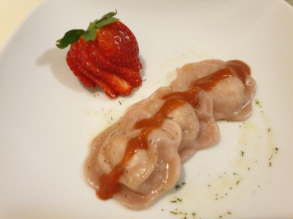 Ravioli alle fragole con gamberi, limone e aneto "Contest Pasta Ripiena"