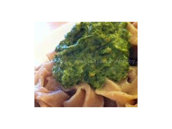 RICETTE DAVANTI AL CAMINO_Nastri di paprica vegan con salsina di bietoline e zucca della blogger Mariangela