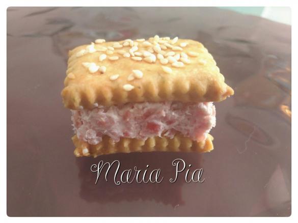 BISCOTTINI SANDWICH  (Contest biscotti salati )