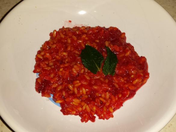 riso integrale alla barbabietola rossa