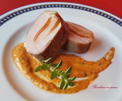 Filetto di maiale sottovuoto con pesto di peperoni rossi