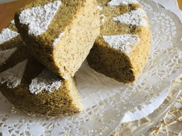 Ciambella alle mandorle cotta a Varoma