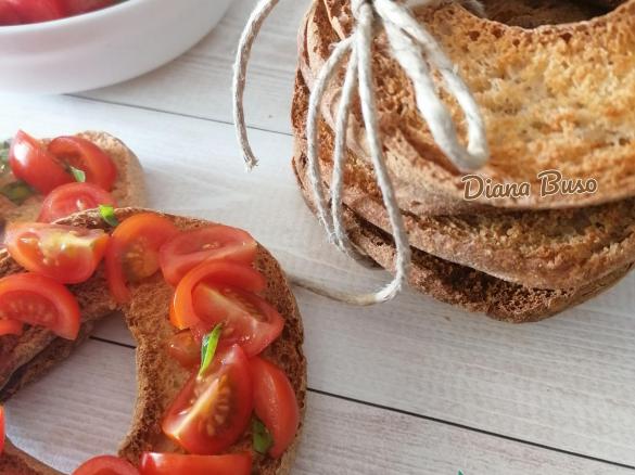 Friselle con lievito madre liquido -  licoli