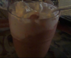 granita di fragole e panna