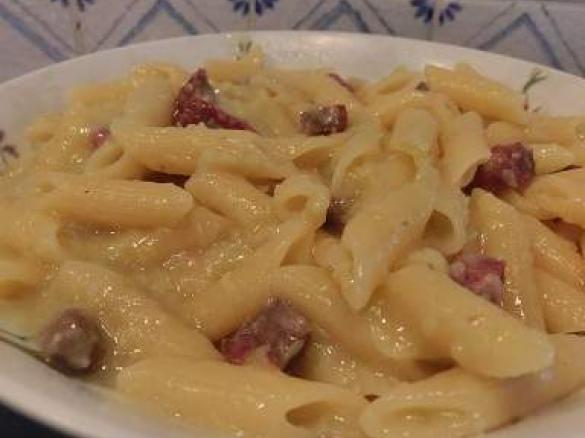 Pasta Risottata Verza e Pitina("Salame" affumicato)