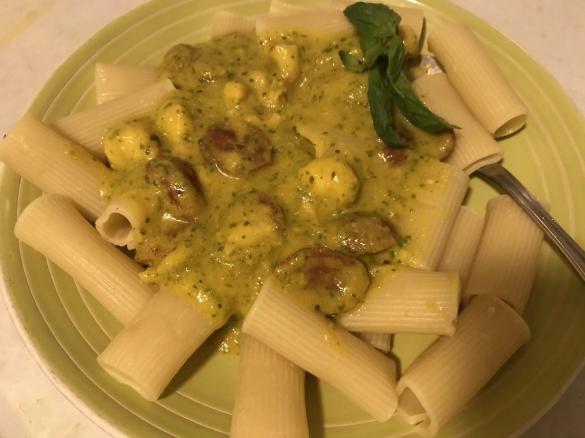 Pasta pescatrice zucchine zafferano