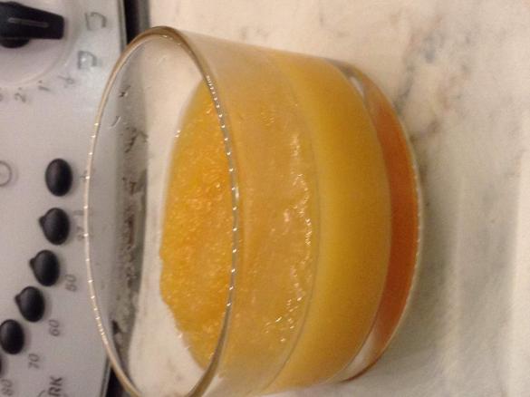 Purea di mele, zenzero e arancia