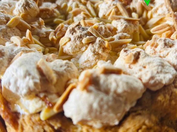 Torta meringata tre strati