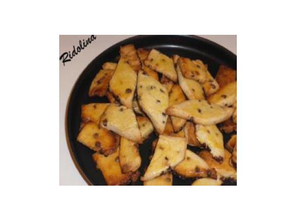 Biscotti da thè con gocce di cioccolato (veloci veloci)