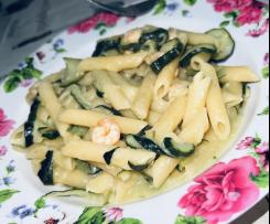 Penne  zucchine e gamberetti