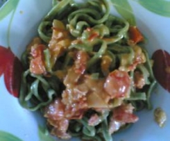 Maccheroni alla chitarra verdi e rosa