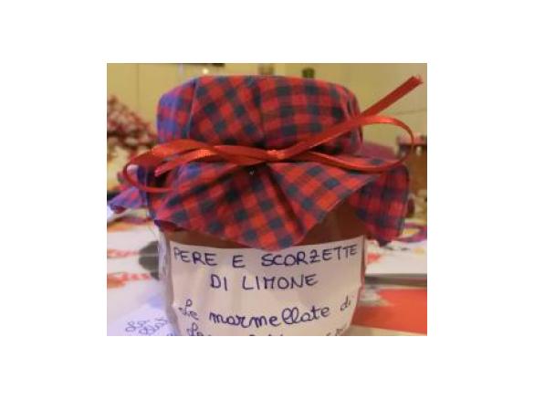 Marmellata di pere con scorzette di limone