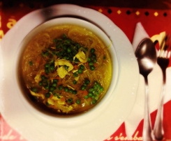 Zuppa di pollo con noodles (Chicken noodle soup)