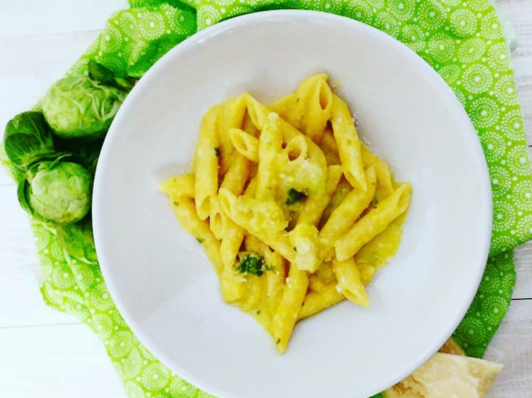 Pasta risottata con cavoletti di Bruxelles e zafferano