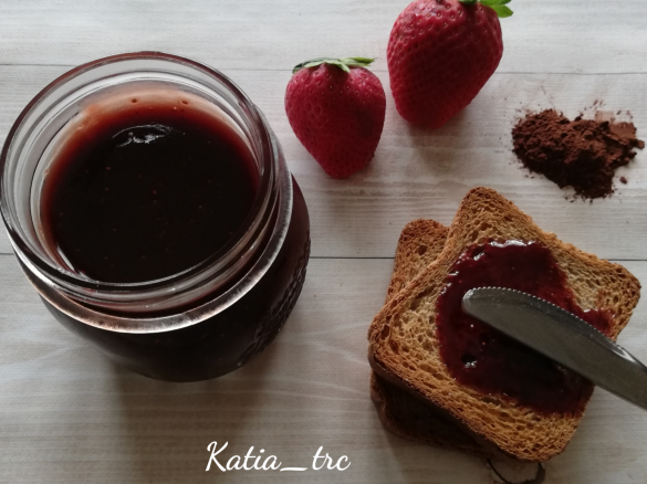 Confettura di fragole, zenzero e cacao - Contest 7 ingredienti