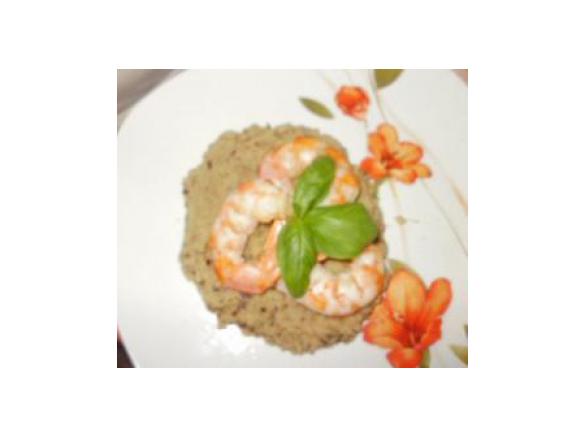 Gamberoni piccanti  con crema di melanzane