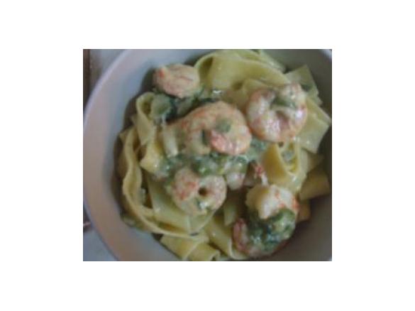 pappardelle gamberi panna e zucchine