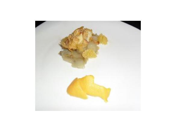 Pollo al forno light ai corn flakes con contorno di indivia rosolata e arance