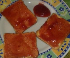 MARMELLATA DI FRAGOLE E PESCHE