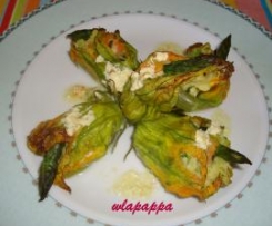 fiori di zucca con nasello e verdure
