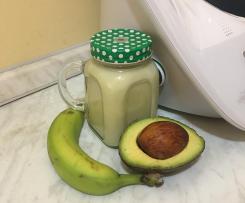 Smoothie di banana e avocado