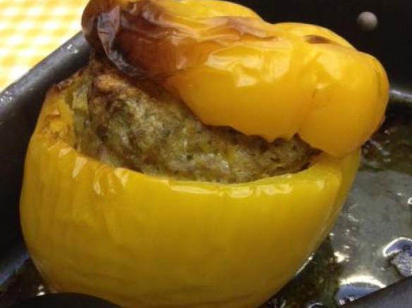 Peperoni ripieni al forno