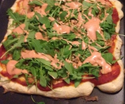 Pizza tonno rucola e salsa rosa