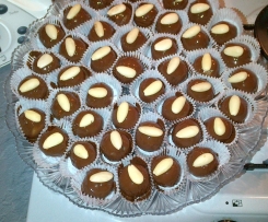 PASTICCINI ALLE MANDORLE