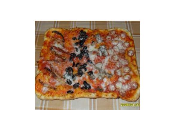 PIZZA CONDITA A PIACERE